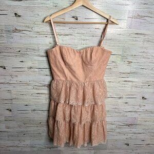 BCBGMaxAzria Lilah Tiered-Lace Strapless Dress bare pink size  8